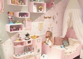Ý tưởng trang trí phòng ngủ dễ thương cho con gái